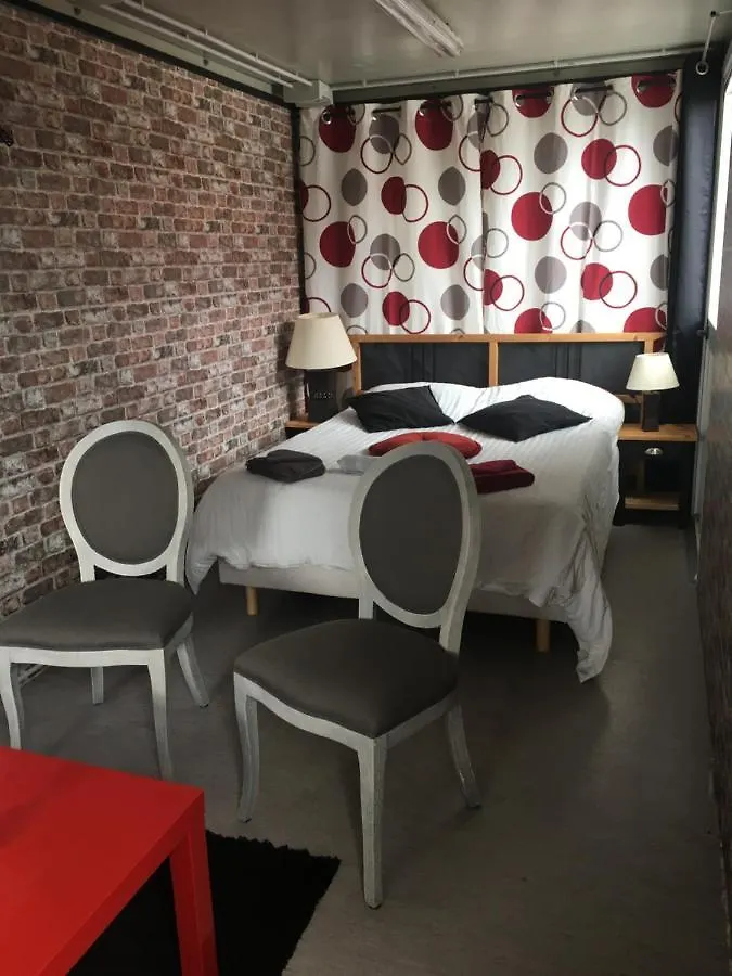 ル・ラヴァンドゥー Atelierchic Bed & Breakfast フランス